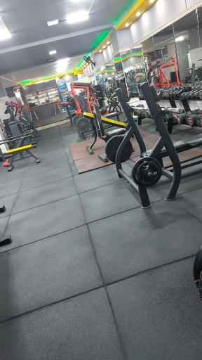 عکس باشگاه ورزشی سفیر