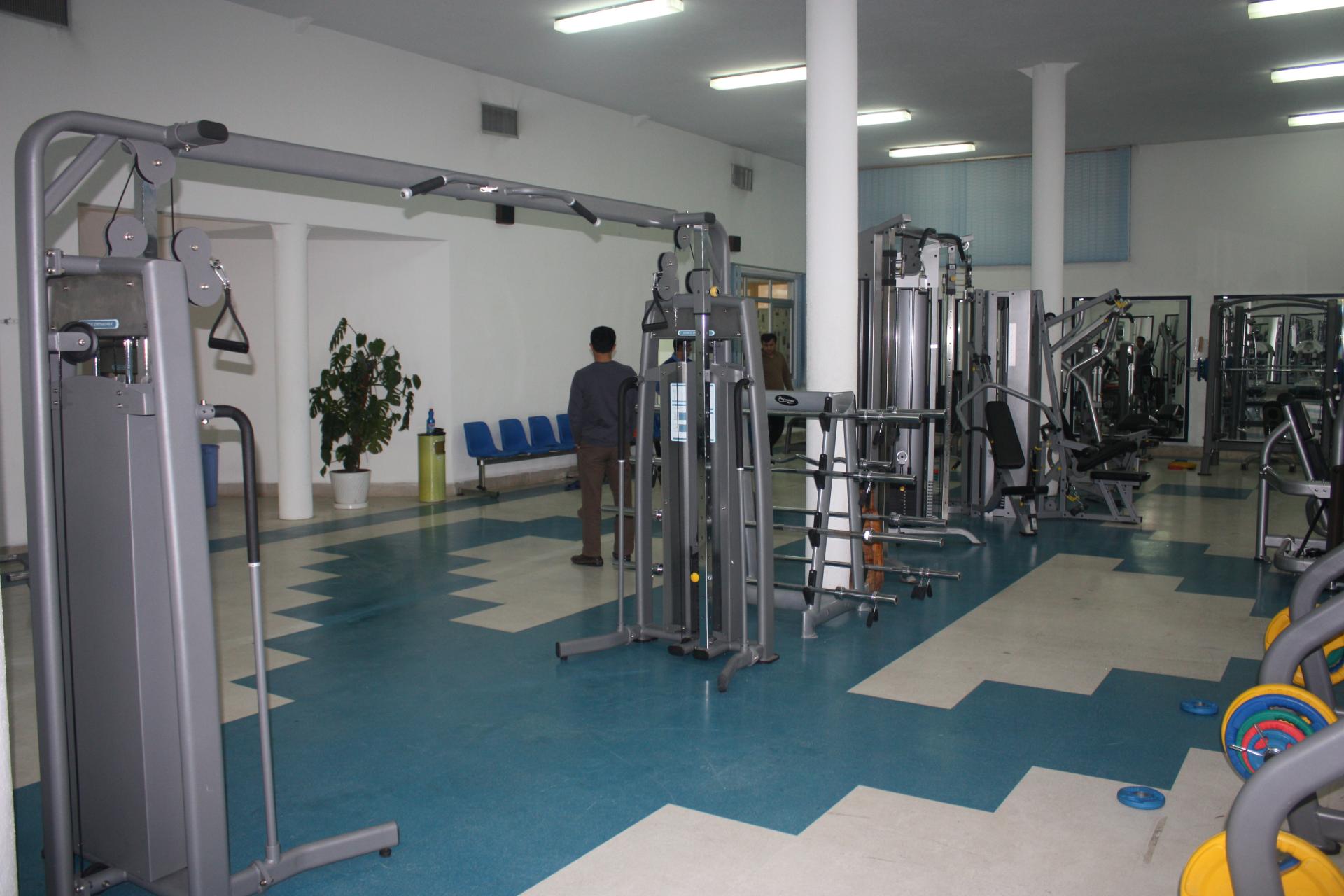 عکس سالن ورزشی آقایان