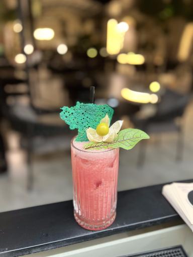 عکس کافه اساطیر