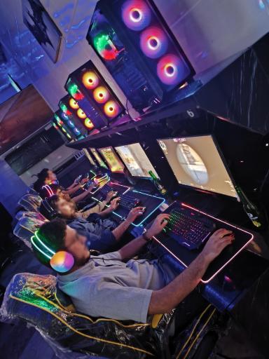 عکس گیم نت یزد گیم