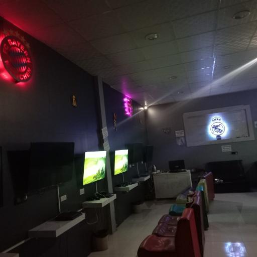 عکس گیم سنتر فیفا