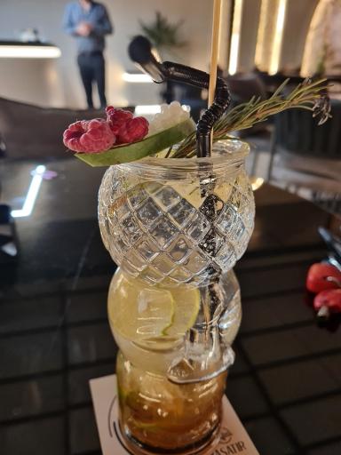 عکس کافه اساطیر