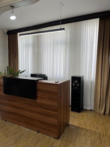 عکس مرکز لاغری و زیبایی سیب سربی
