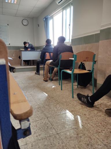 عکس دبیرستان شاهد پسرانه متوسطه دوم