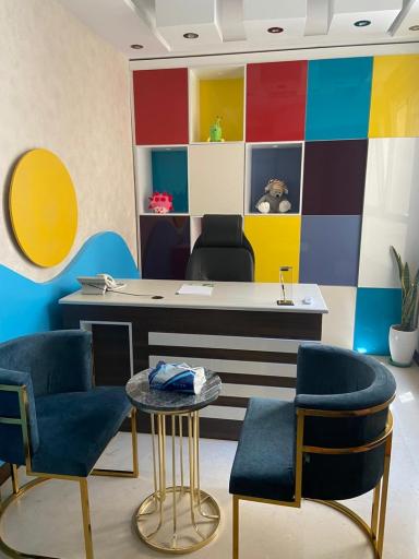 عکس کلینیک خانواده ایرانی شعبه اندرزگو