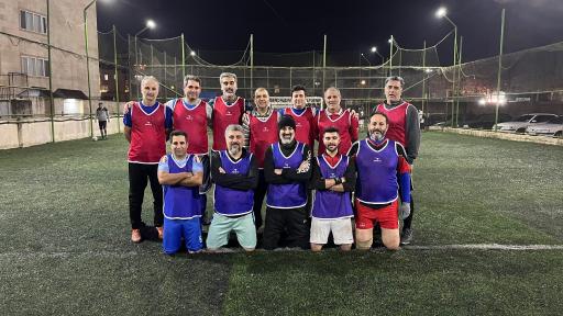 عکس چمن مصنوعی فوتبال پیشتازان