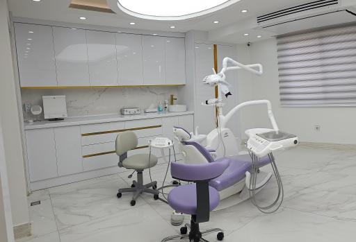 عکس مطب دکتر منصوره ابطحی متخصص دندانپزشکی ترمیمی و زیبایی