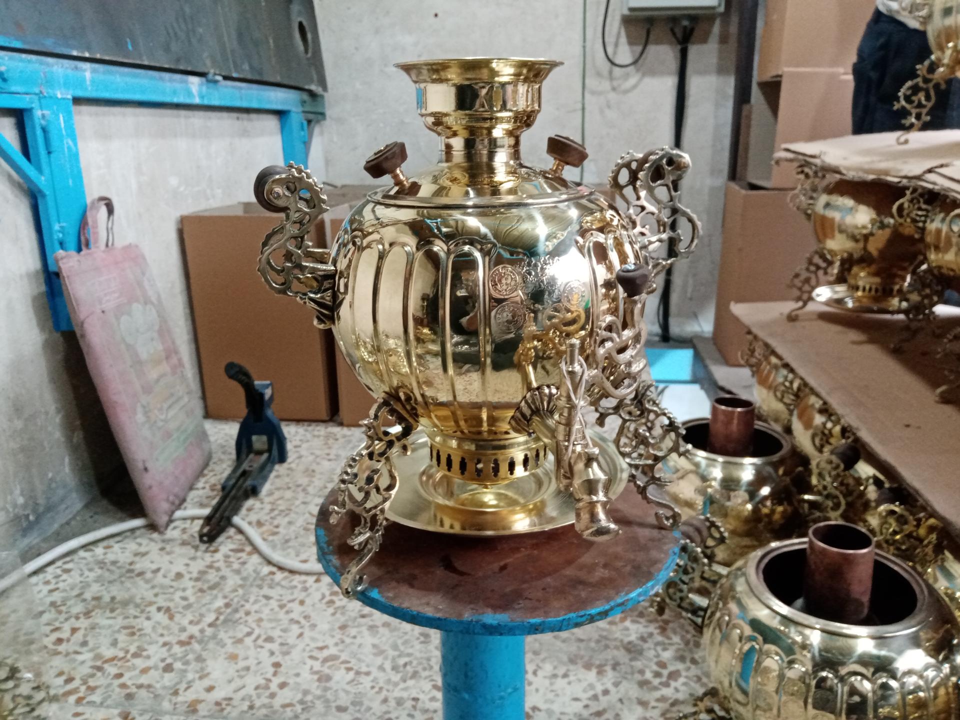 عکس مغازه سماورسازی