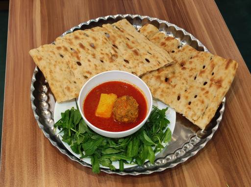 عکس غذای خانگی کاج