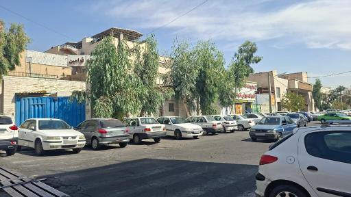 عکس داروخانه شبانه روزی قوامین