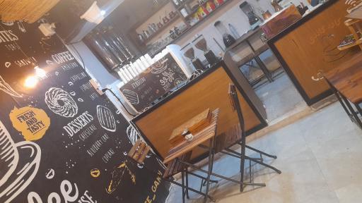 عکس کافه گاندی 