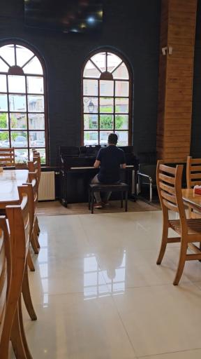 رستوران میخوش