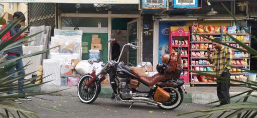 عکس تیپاکس هنگام 