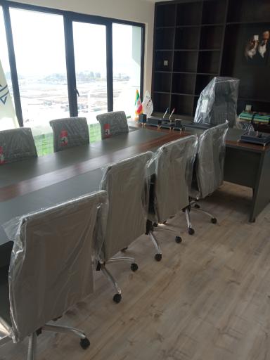 عکس گروه سرمایه گذاری آینده