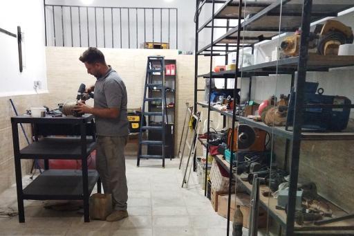 عکس تعمیرات پمپ آب و سیم پیچی موتورهای تک فاز و سه فاز