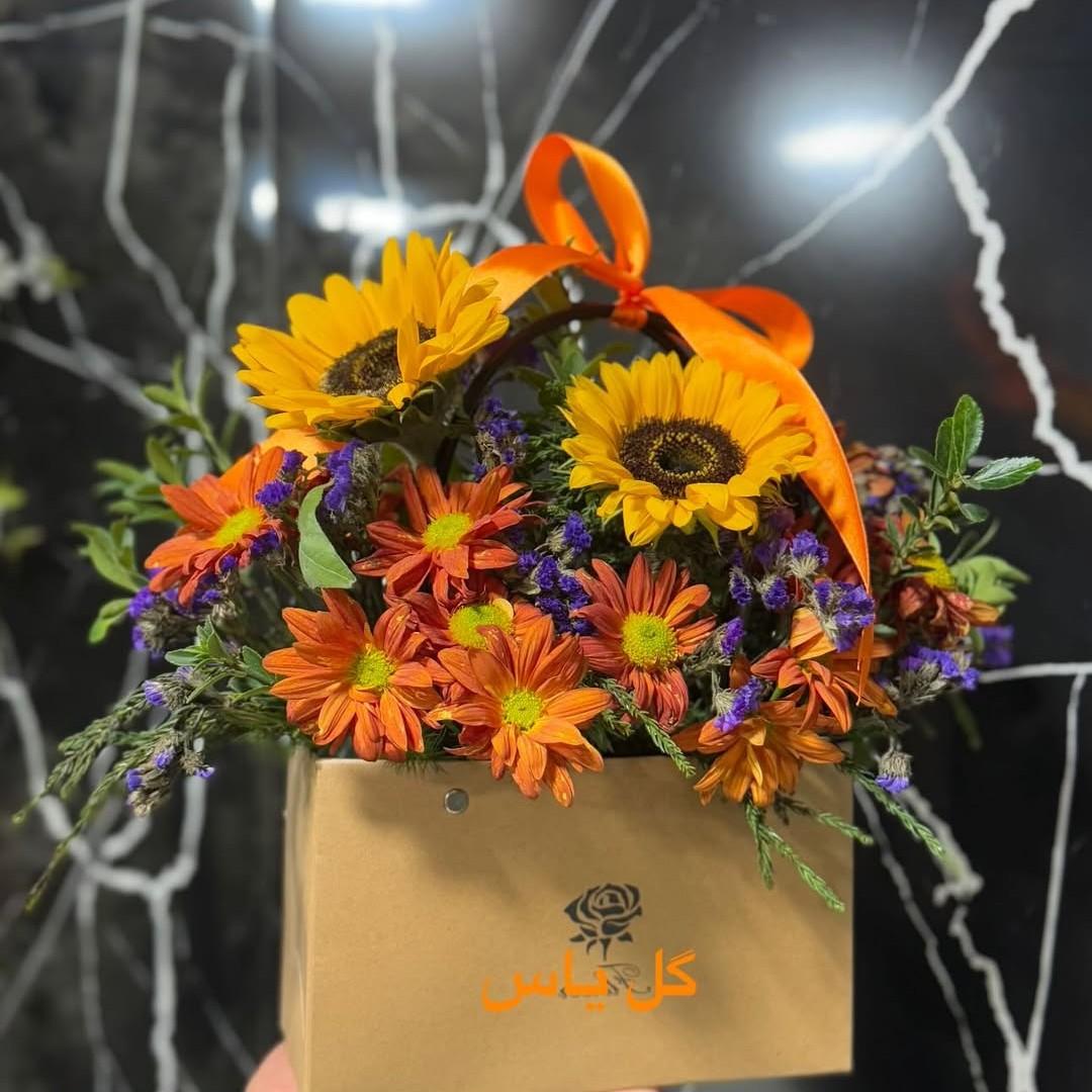 عکس گلفروشی یاس