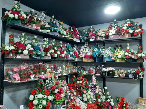 عکس گلفروشی یاس