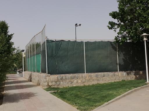 عکس زمین ورزش بانوان