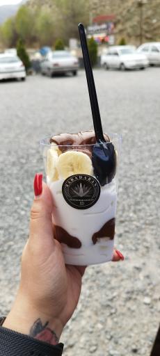 عکس کافه بستنی برادران