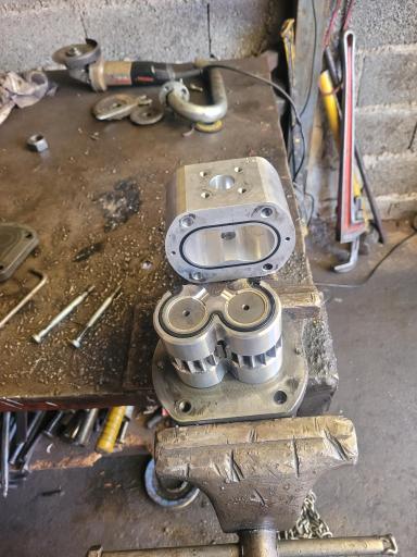 خدمات جرثقیل و هیدرولیک سیامک