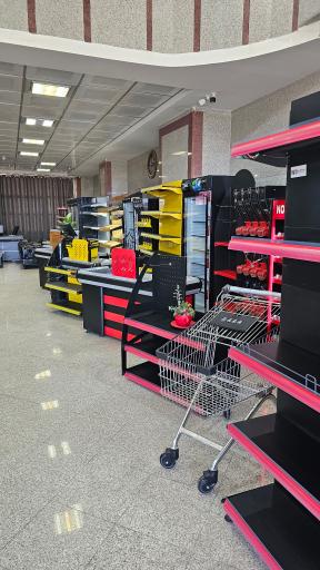 عکس شوروم گروه صنعتی دی