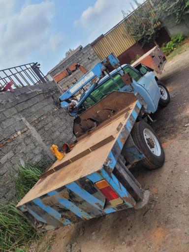 عکس خدمات جرثقیل و هیدرولیک سیامک