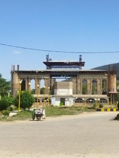عکس زائر سرای امام رضا