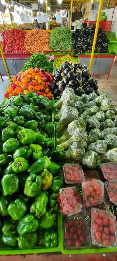 عکس بازار میوه تره بار هفت چنار