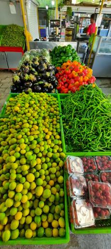 عکس بازار میوه تره بار هفت چنار