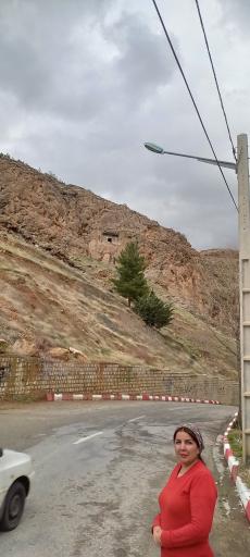 عکس گور دخمه کی کاووس شاه صحنه