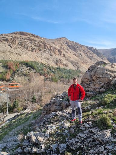 عکس گور دخمه کی کاووس شاه صحنه