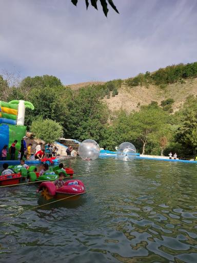 عکس گور دخمه کی کاووس شاه صحنه