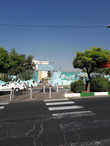عکس دبیرستان پسرانه ایران زمین