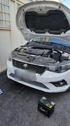 عکس خدمات برق و کولر خودرو