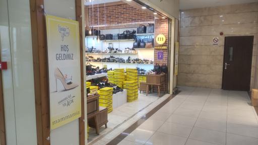 عکس نمایندگی چرم مامامیا