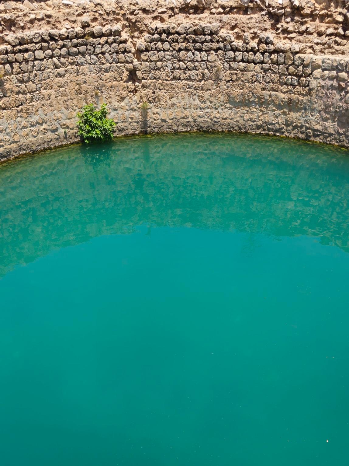 عکس گرداب سنگی