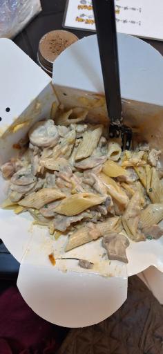 عکس رستوران مک من