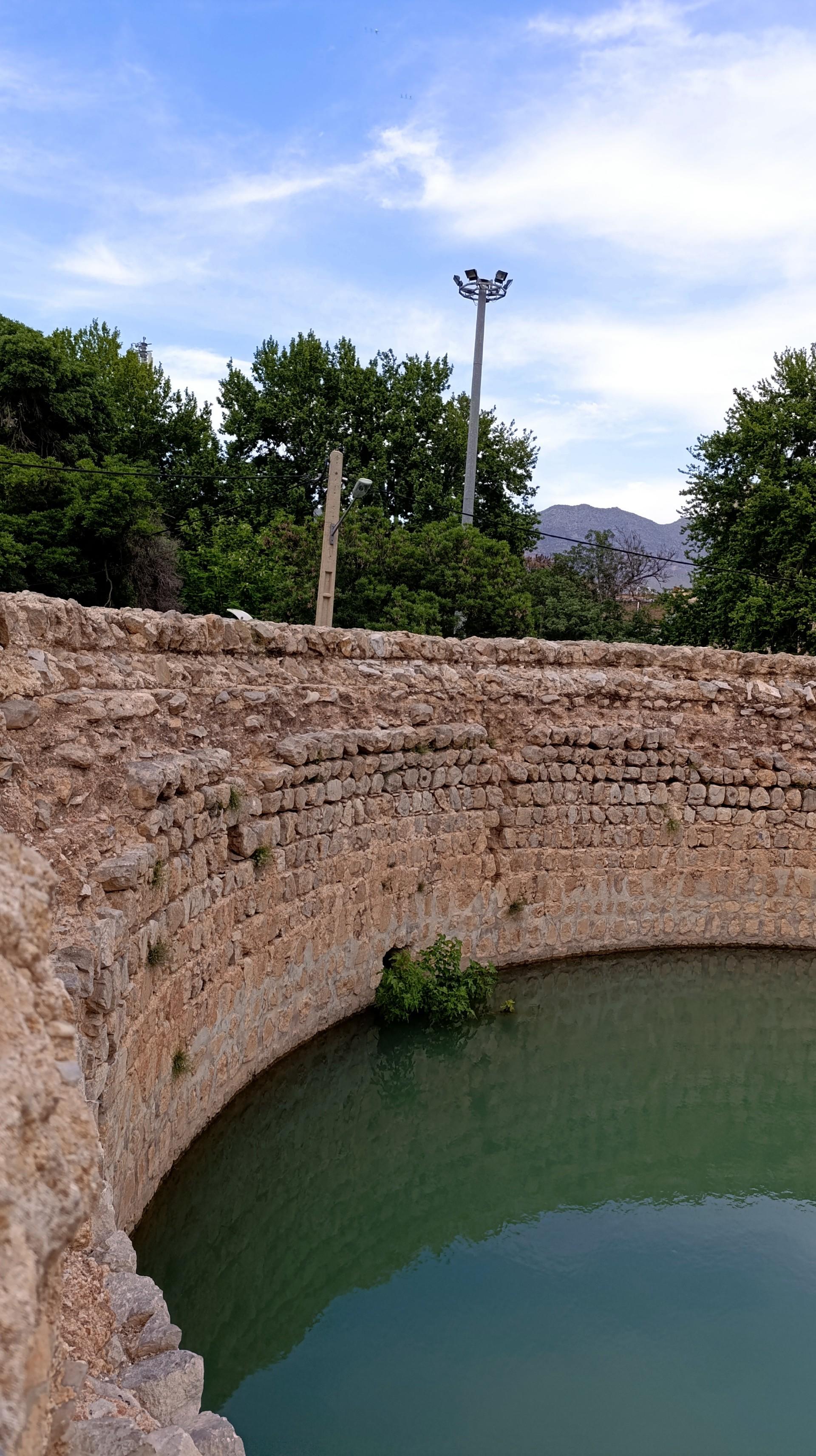 عکس گرداب سنگی