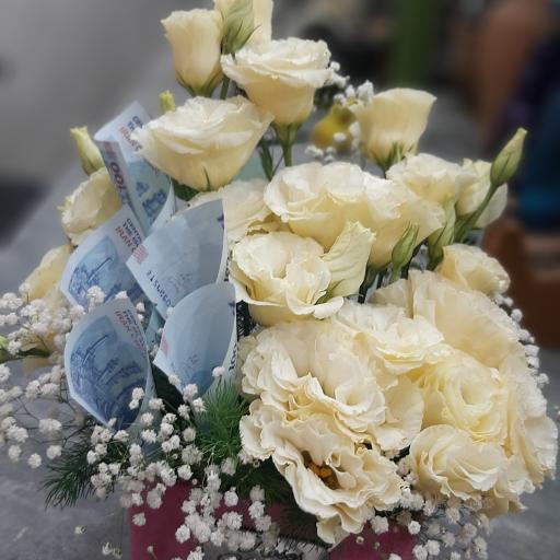 عکس گلفروشی نرگس احمد رضایی