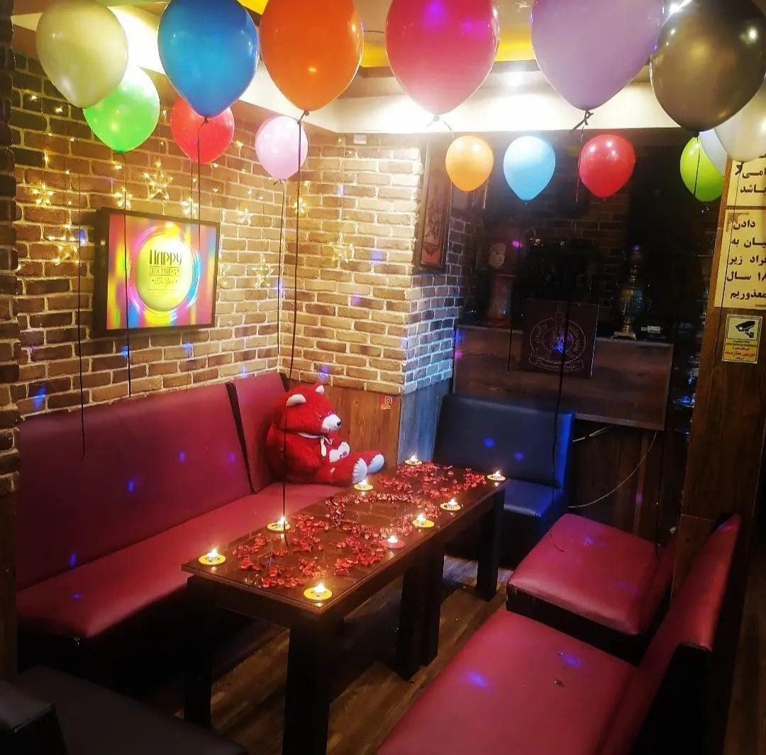 عکس کافه و سفره خانه دامون 