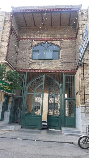 عکس مدرسه علمیه علوی