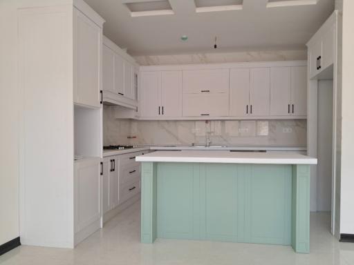 عکس کابینت چوب سرخ