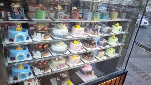 عکس هاپر نان شیرینی شیسا