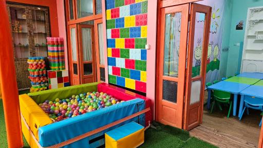 عکس مهد کودک و پیش دبستانی بچه های آسمان