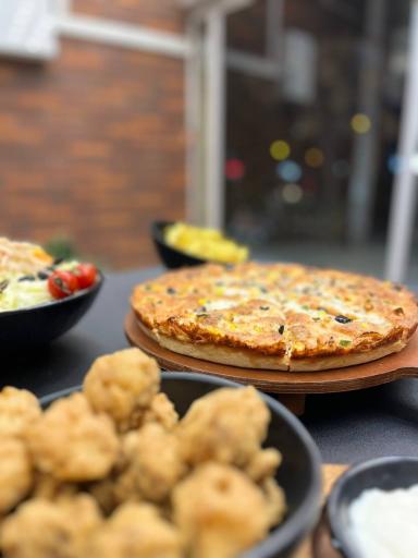 عکس کافه فست فود دلتا