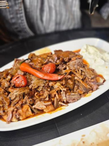 عکس یورگیل دونر