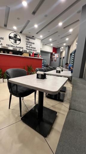 عکس یورگیل دونر