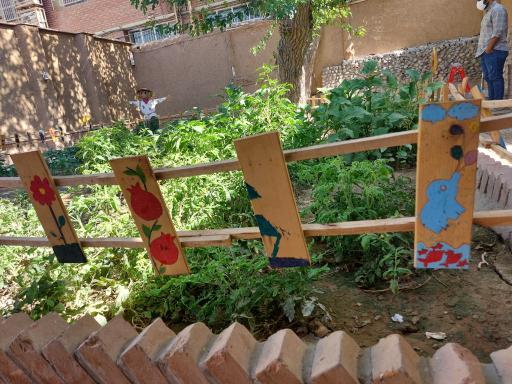 عکس دبستان پسرانه صبح رویش (کودکان کار)