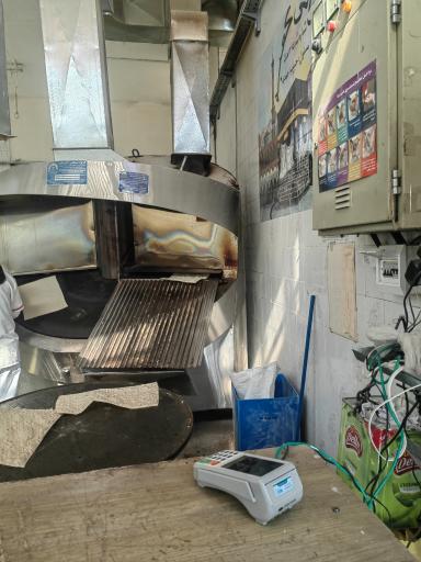 عکس نان لواش احمدی