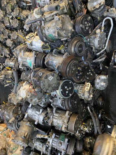 عکس تعمیرگاه برق اتومبیل قادری